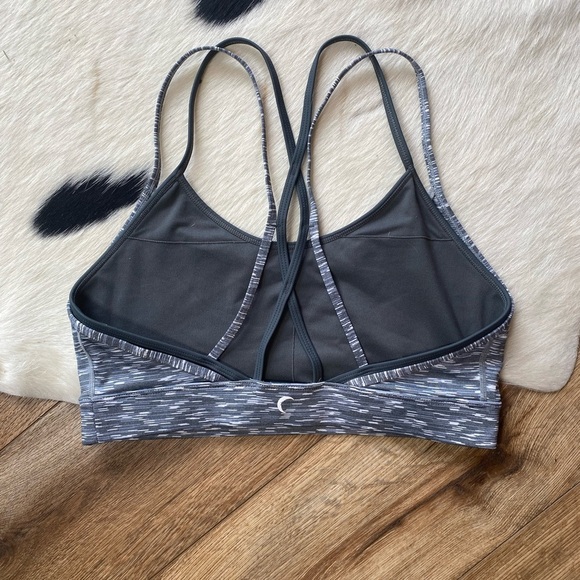 Zyia Active Luxe Strappy Sports Bra - Picture 4 of 6
